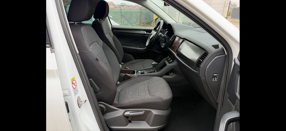 SKODA KODIAQ=2022=2.0=200CP=E6=Automat=4x4=Camera=Ful Led=Distonic=Line Side Asist=Bord Virtual=Pilot=Coputer=Clima=Incalzire Scaune=Impecabila=