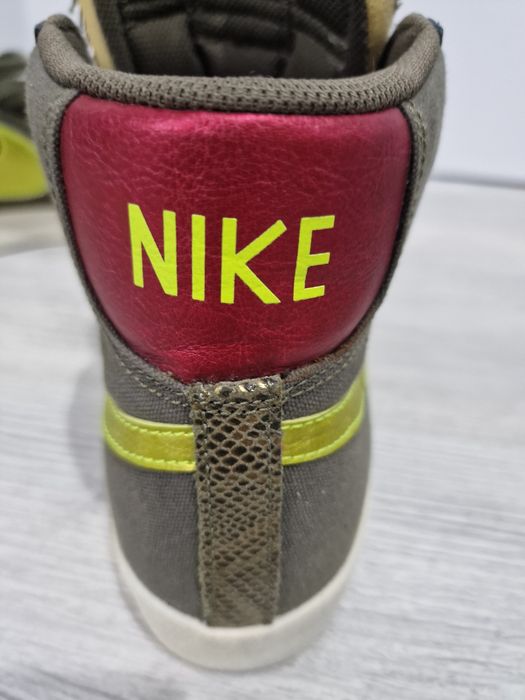 Adidasi  Nike , marimea 42