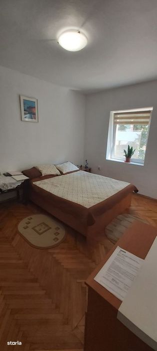 Vanzare apartament 2 camere, curte, gradina, Centru — fotografia 3