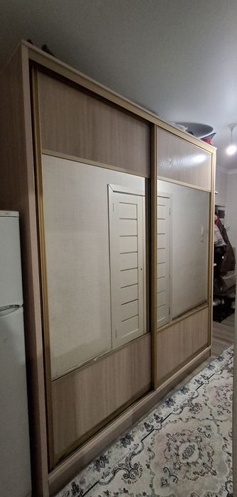 Продам шкаф купе