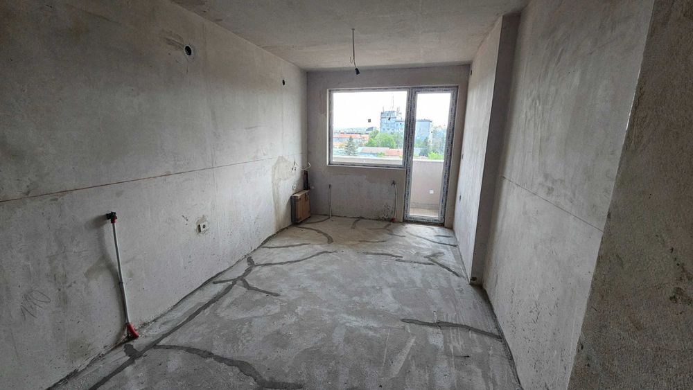 Продава се Двустаен апартамент в Разград, Бели Лом - 65 кв.м за 1326 €/кв.м - Снимка #2