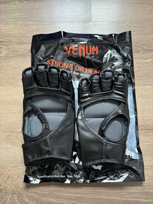 Новые перчаткиии