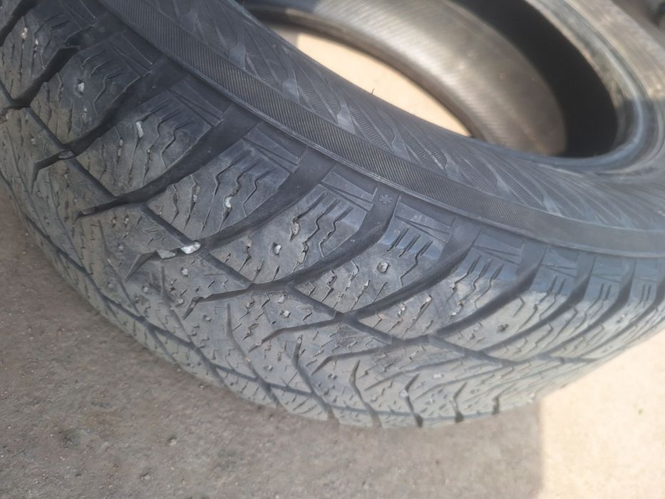 Шины зимние шипы