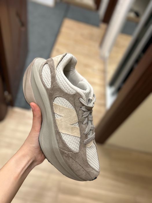 Обувки new balance