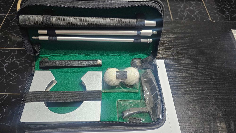 Cadou deosebit - Set golf interior nou.