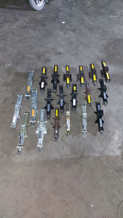 Домкрат на тойоту