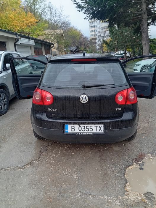 Голф5 2005година 1.9TDI 105к.с