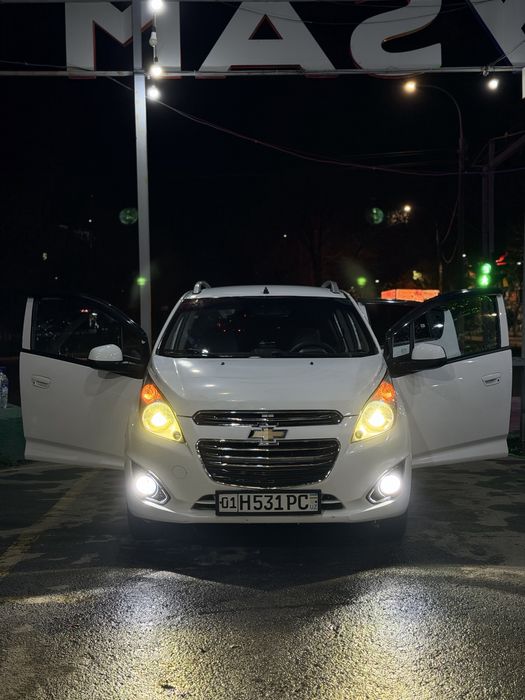 Продаю спарк 2019 года АКПП