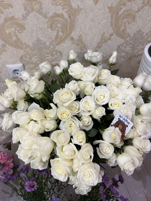 Продам цветы, свежие красивые