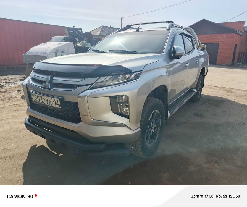 продам Мицубиси L 200