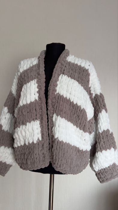 Кардиган вязанный