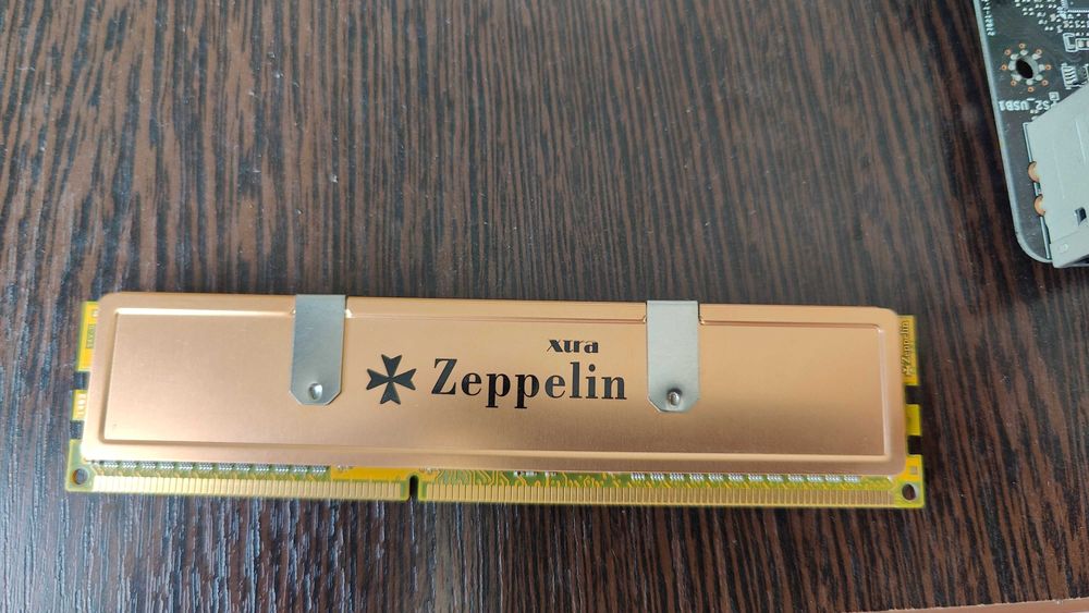 ОЗУ Zeppelin 2x4G, 1600