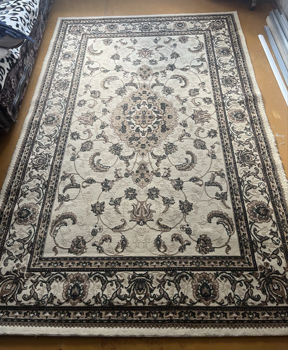 Продам ковер, размер 180*270