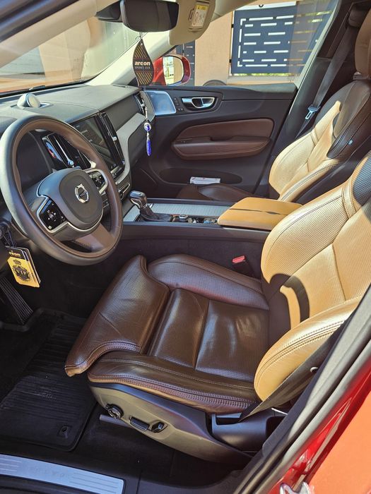 Volvo XC60 D5 AWD Inscription FULL – 2018