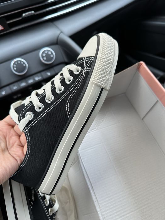 Кеды черно белые