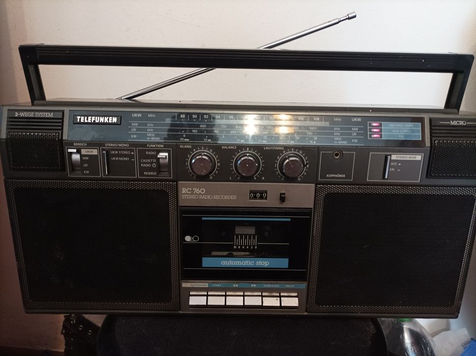 Vând radio telefunchen