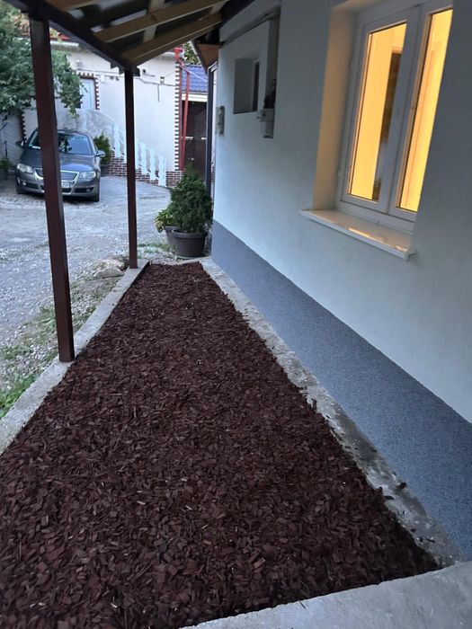 Închiriez casä în centrul Braşovului