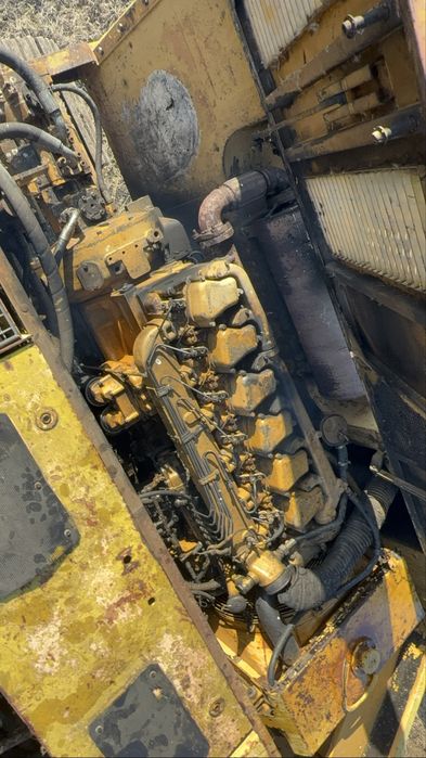 Продава се багер Liebherr  932