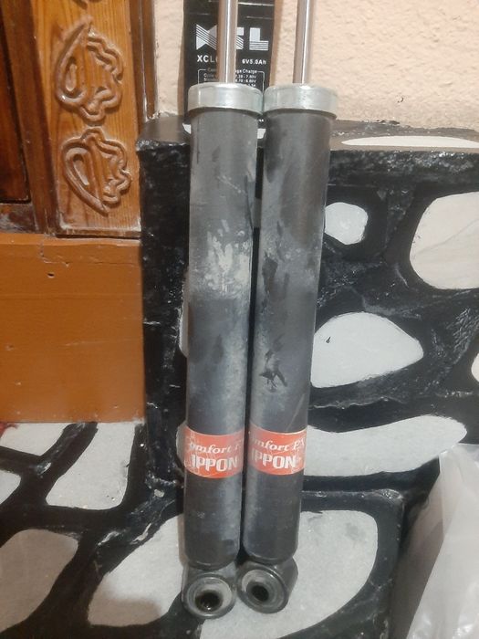 Amartizator sotiladi kobiltga tushadi