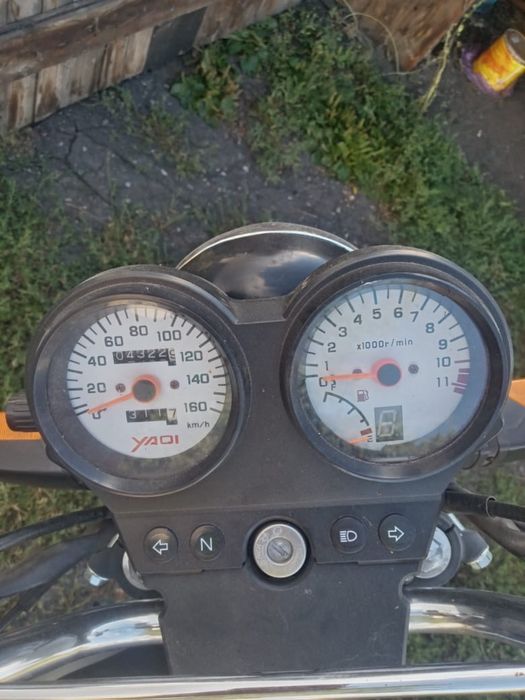 Yaqi yq 150, с документами