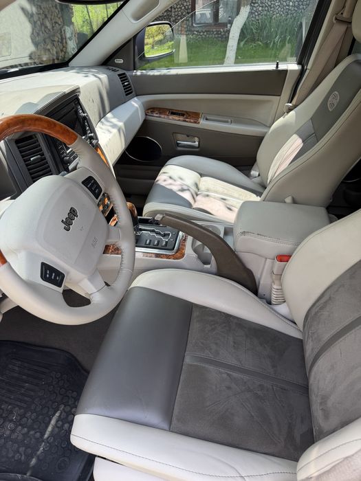 Vand jeep grand cherokee wk