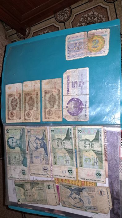 Деньги    в коллекцию.