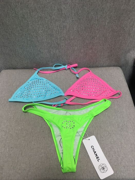 Бански Chanel топ модел