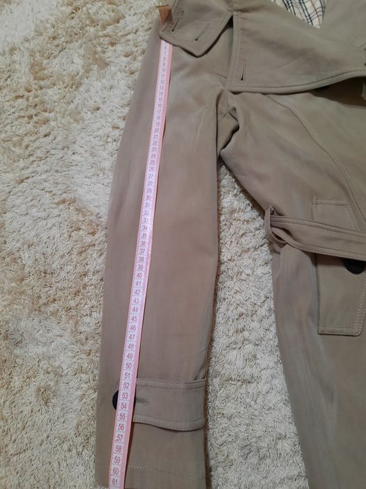 Стильный тренч MaxMara