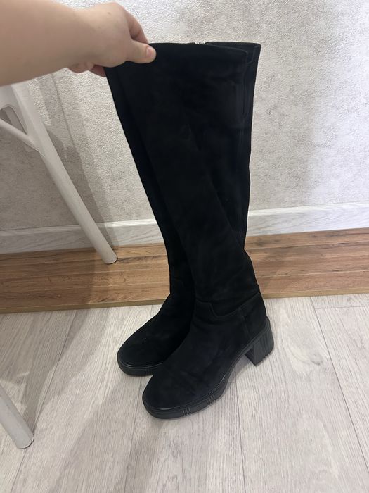 Зимние сапоги 4 пары , 36 размер