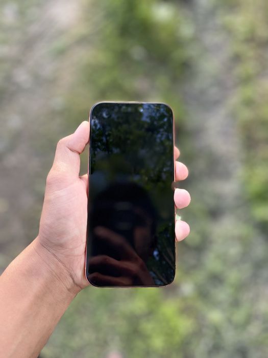 Iphone 17 pro max garantiya bor