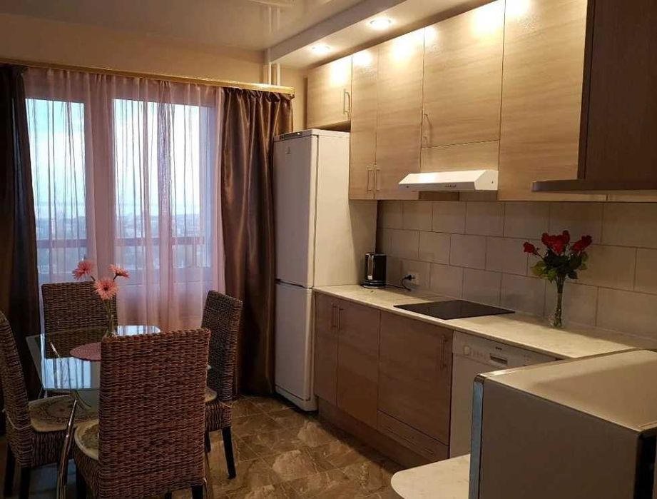 Дава се под наем Едностаен апартамент в Пловдив, Гагарин - 40 кв.м за 112.2 € - Снимка #2