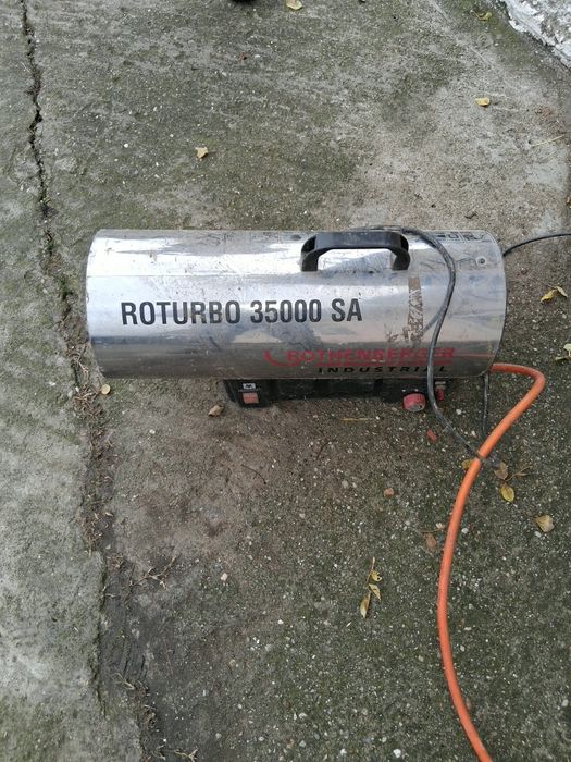 Vand ancalzitor industrial pe gaz