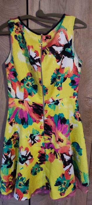 Ефирна дамска рокля