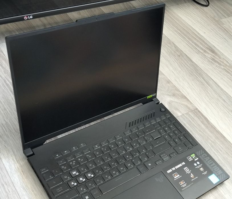 ASUS TUF Gaming F16 RTX 4050 / Intel Core 5 210H / 16 ГБ