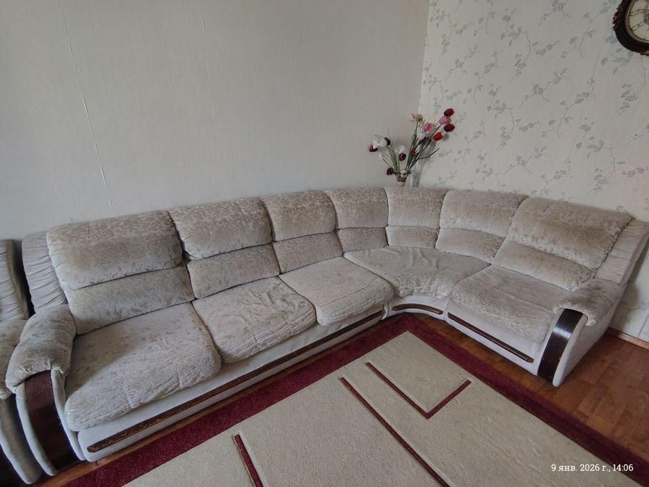 Диван угловой с креслом