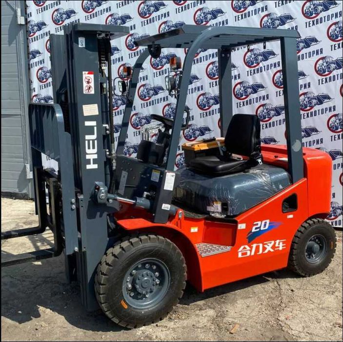 Дизельный вилочный погрузчик автокара  HELI 3 tonn перечисления бор