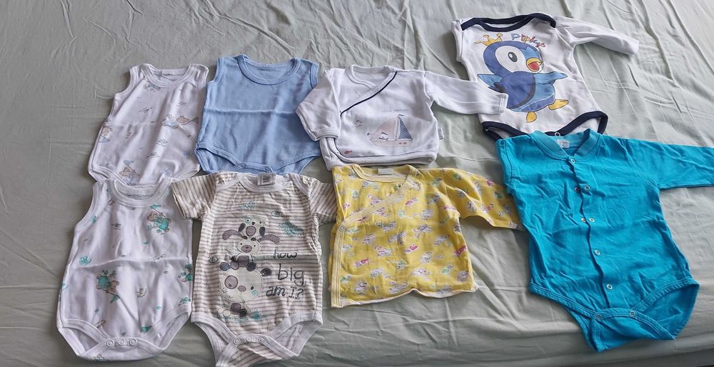 Лот от 14бр. бодита за новородено