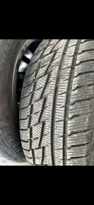 Продается комплект зимние шины + диски