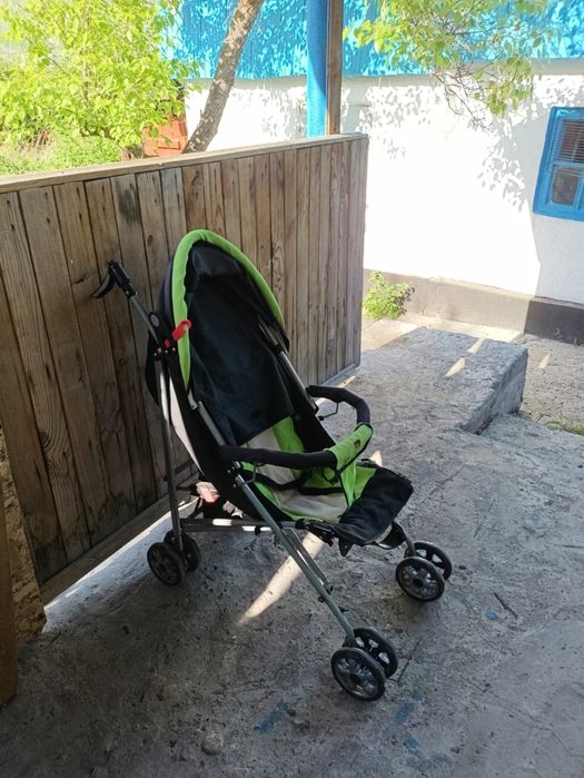 Продам детскую коляску