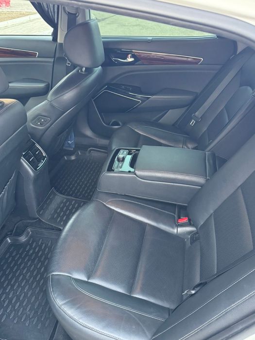 Продам Kia k7 Корея