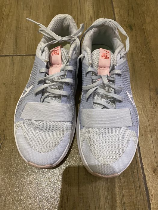 Маратонки Nike, без забележки