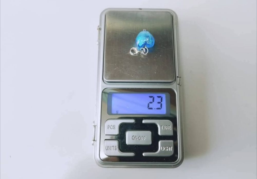 Vechi charm pandantiv argint 925, in forma de inima, sticla de Murano, albastru inchis