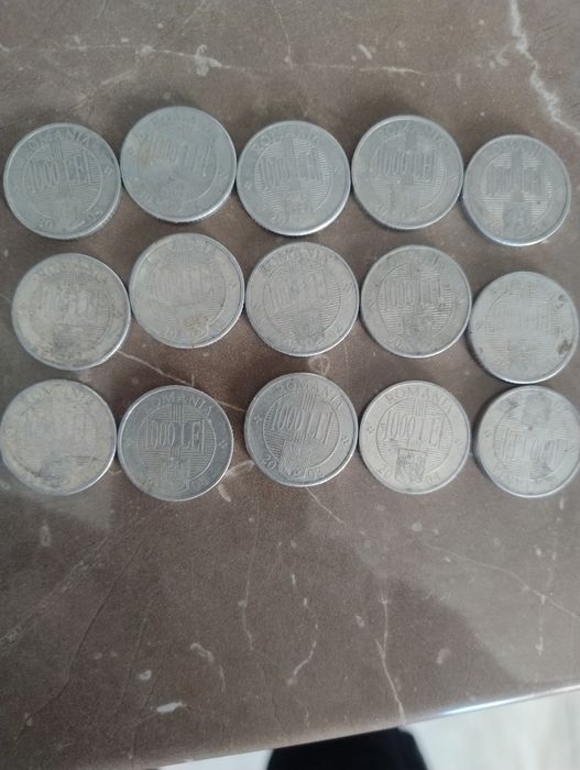 Vand 2 Bagnote și Monezi