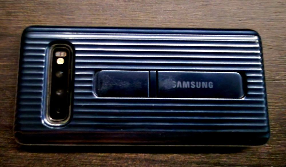 Samsung Galaxy S10 128gb Dual Sim/Sd Slot + Case