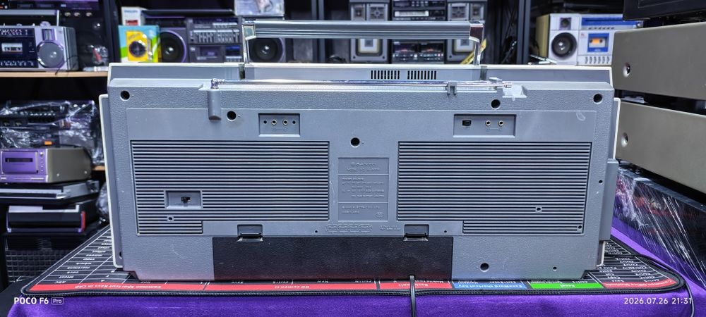 Sanyo M-W20K в хорошем состоянии,звучание отличное