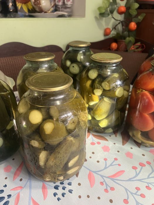 Соленье огурцов и томатов 3 литра