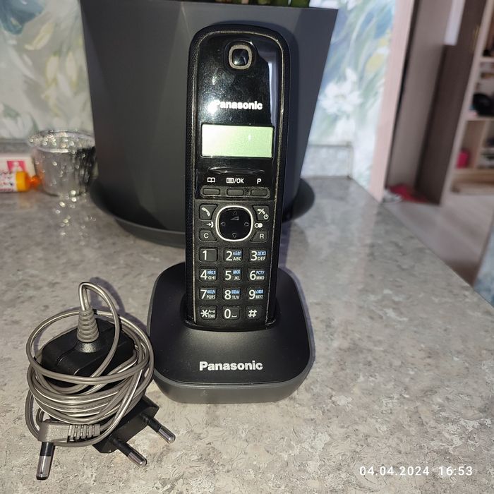 Радиотелефоны и кнопочные телефоны