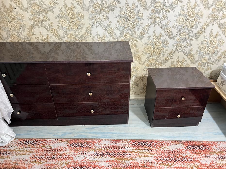 Yotoqxona uchun sifatli judayam yaxshi holatdagi spalni sotilafi