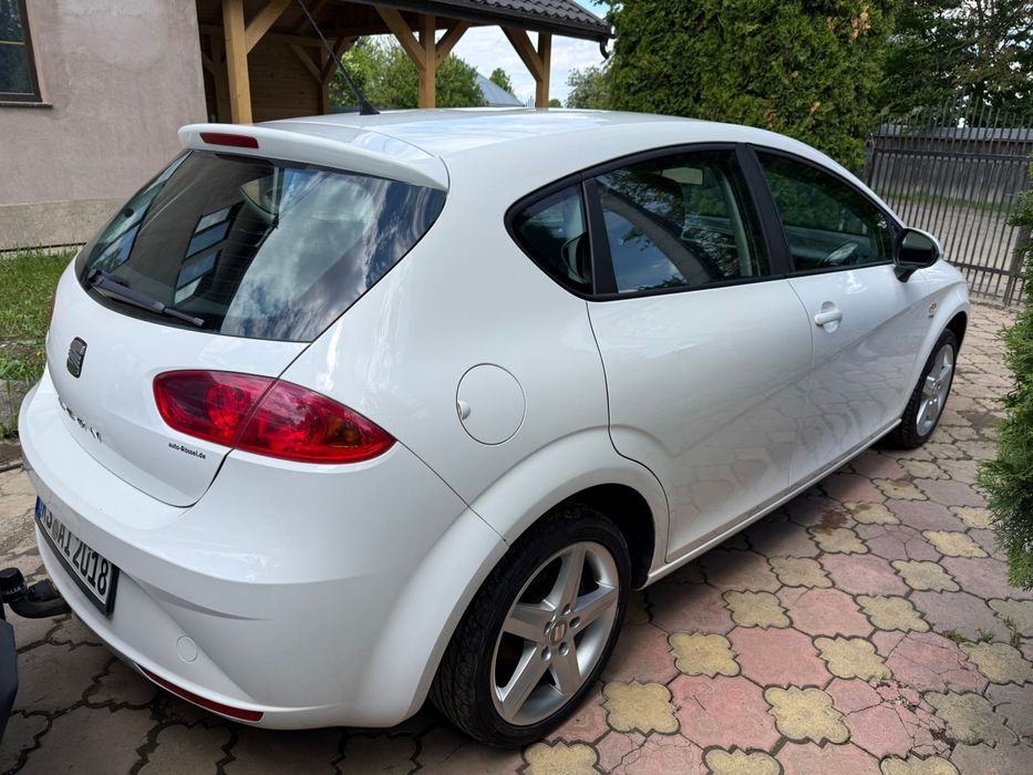 SEAT Leon 2010 — imagine 4
