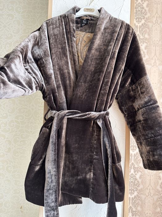 Верхняя одежда от Шоғы